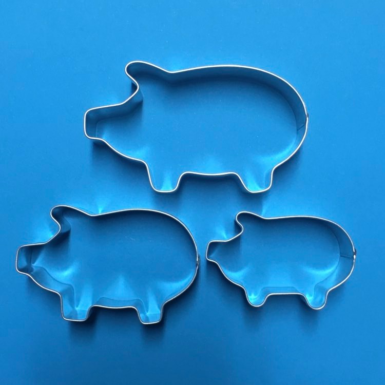 Pig set of three